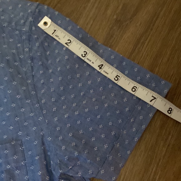 🥭 (4 for $15)Top man Button Down Boys - Picture 7 of 9